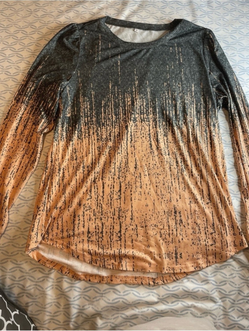Amazon Long-Sleeve Ombre Blouse in Black and Peach